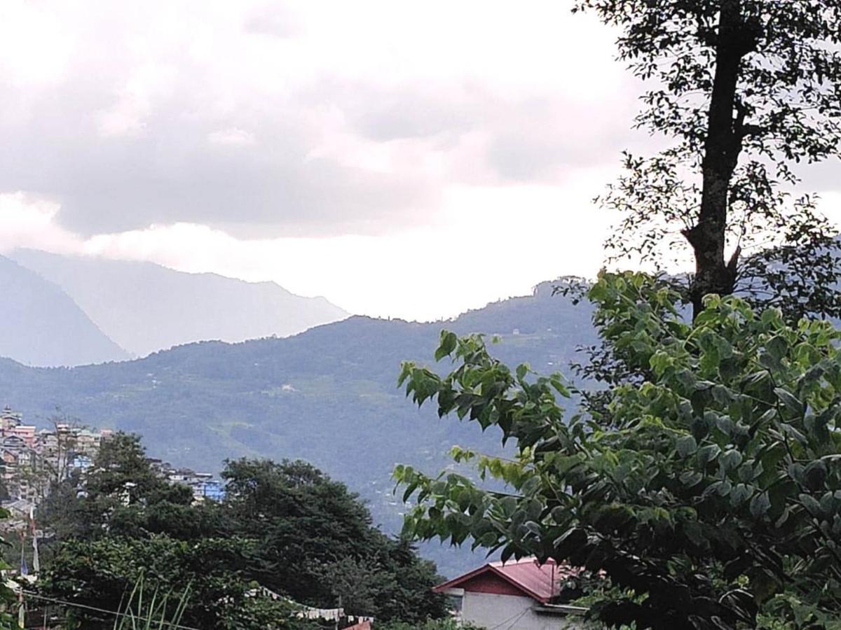 Ridan - A Boutique Hotel Gangtok Dış mekan fotoğraf